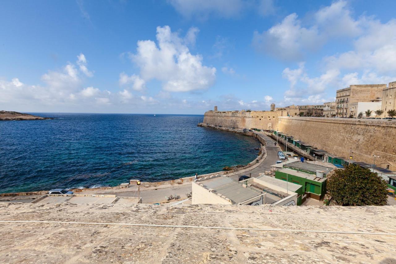 Designer Home With Comfy Sofa In Central Valletta By 360 Estates Exterior foto